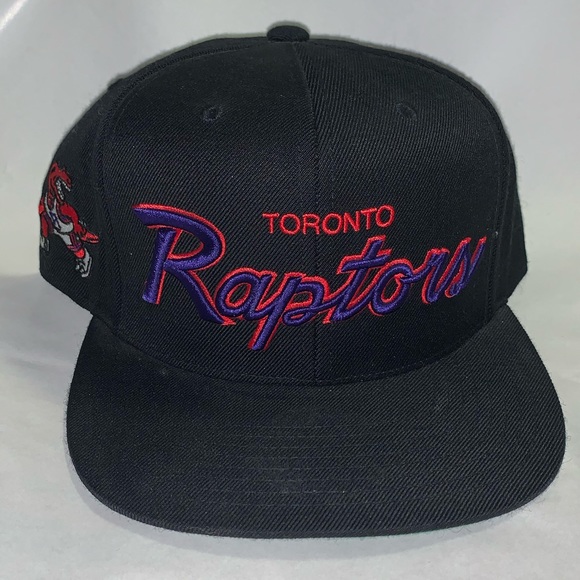Mitchell & Ness Other - TORONTO RAPTORS MITCHELL & NESS SNAP BACK